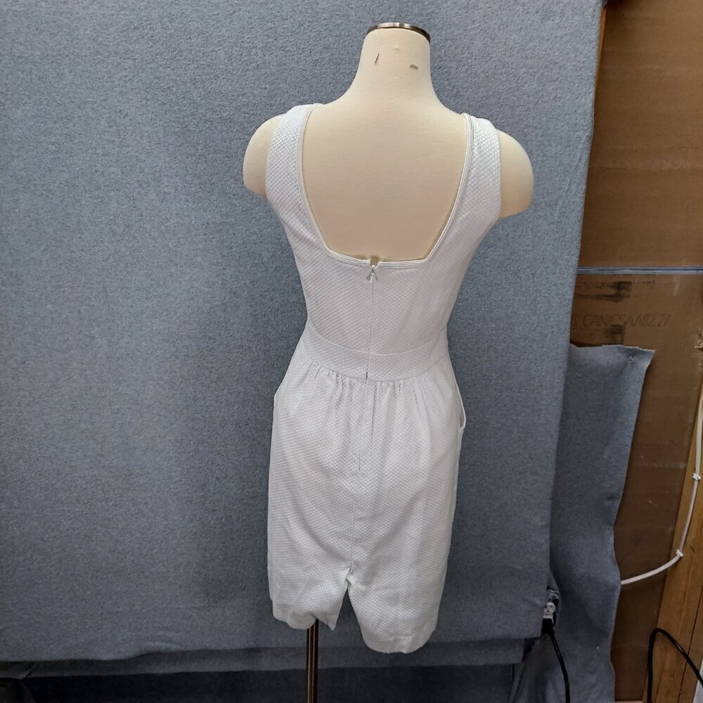 C. Wonder Dress Womens SZ 4 White Sleeveless Quilted Pockets Faux Necklace - Picture 6 of 7